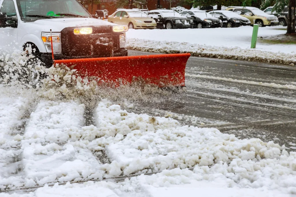 Emergency Snow Load Removal in Two Harbors
