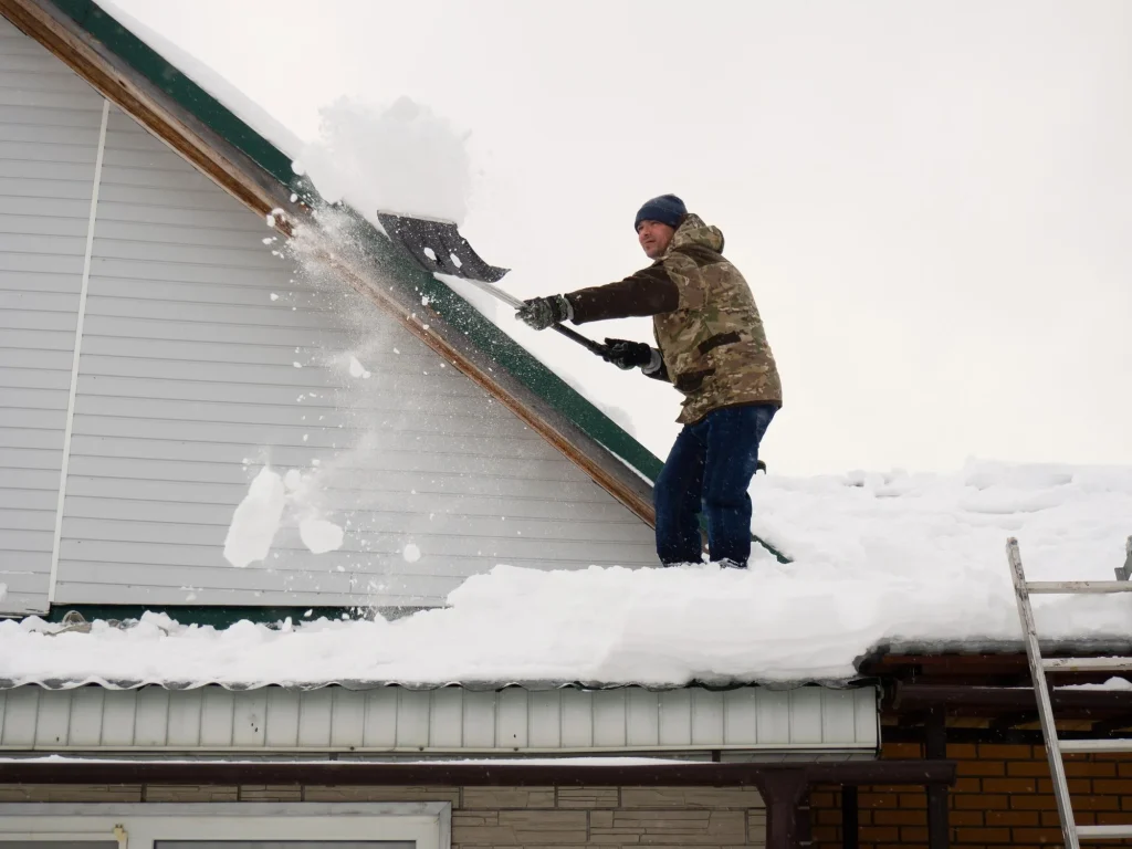 Rooftop Snow Removal in Virginia